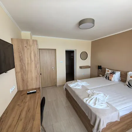 Hotel Family Alfa 3*